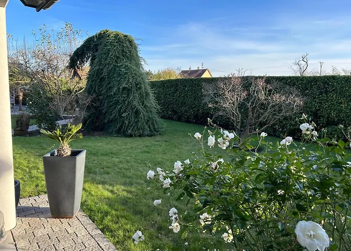Grande Maison Au Calme